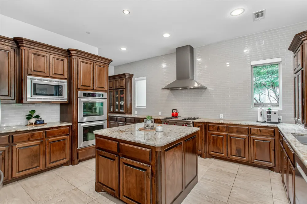 2135 Waterrock Drive Allen, TX 75013
