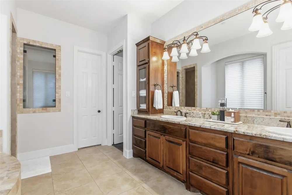 2135 Waterrock Drive Allen, TX 75013