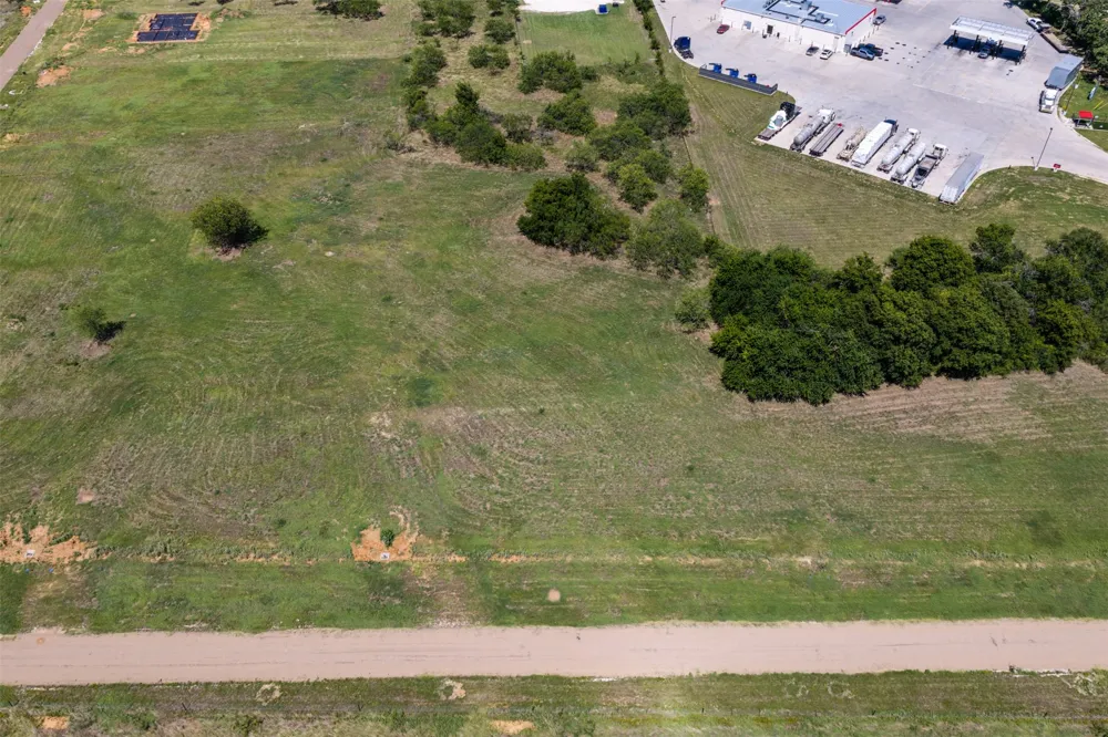 Lakewood Drive Whitney, TX 76692