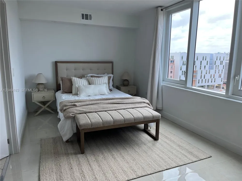 2301 Collins Ave #731 Miami Beach, FL 33139