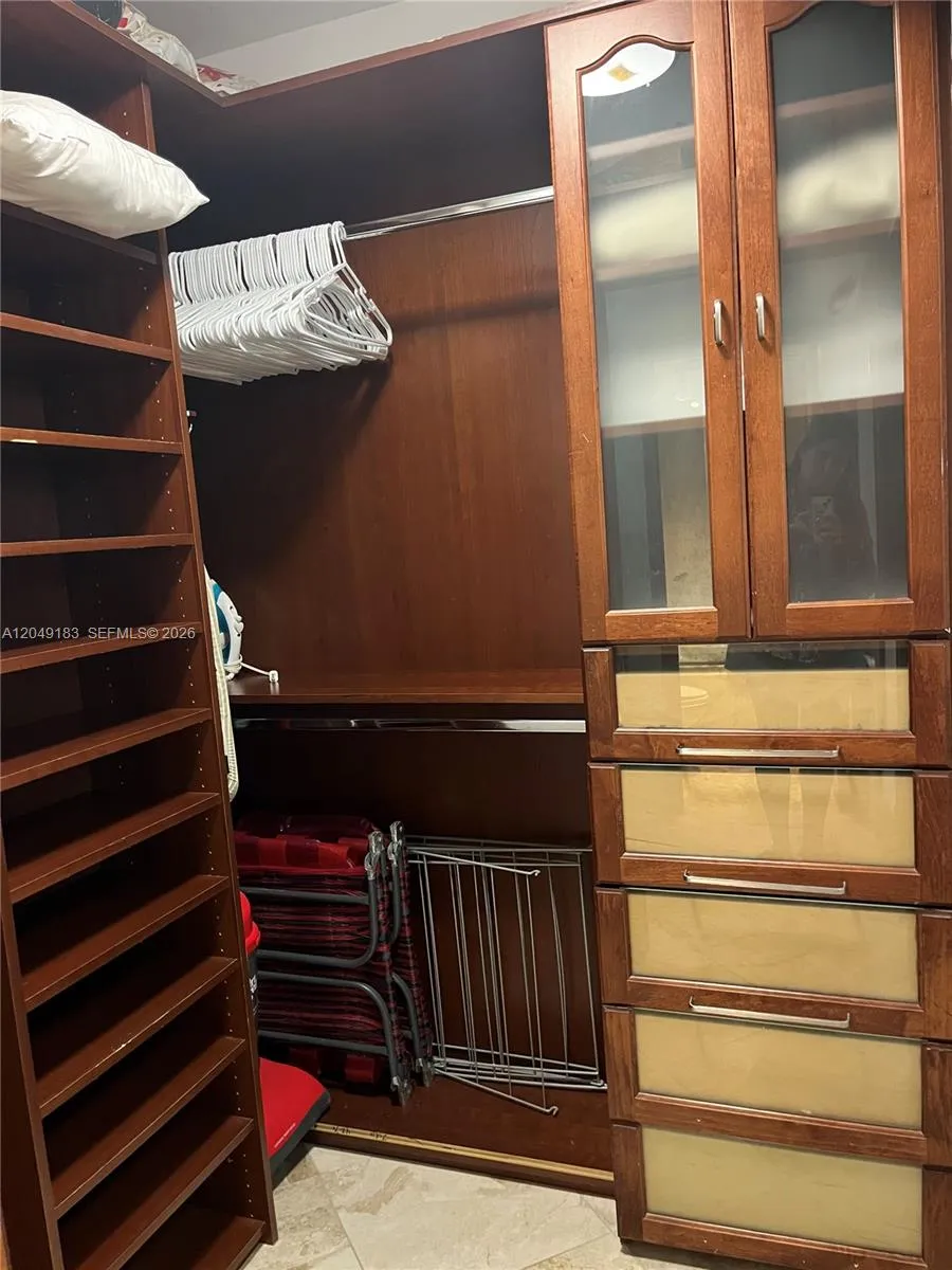 2301 Collins Ave #731 Miami Beach, FL 33139