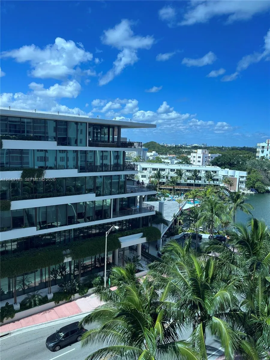 2301 Collins Ave #731 Miami Beach, FL 33139