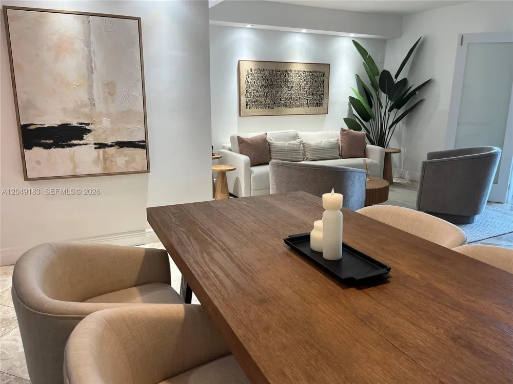 2301 Collins Ave #731 Miami Beach, FL 33139
