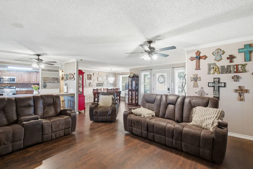 270 County Road 425 De Leon, TX 76444