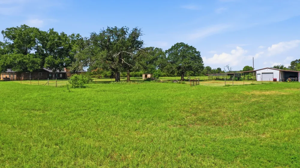 270 County Road 425 De Leon, TX 76444