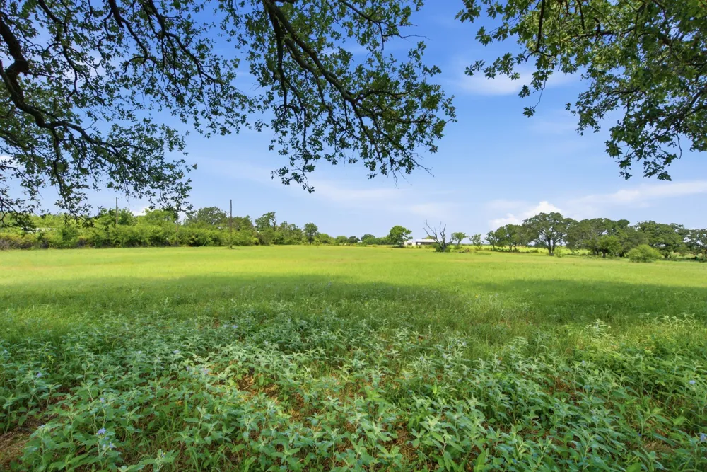270 County Road 425 De Leon, TX 76444