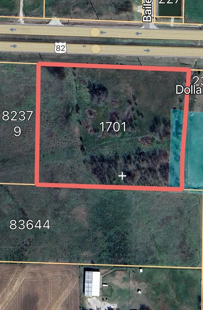 HWY 82 Lindsay, TX 76250