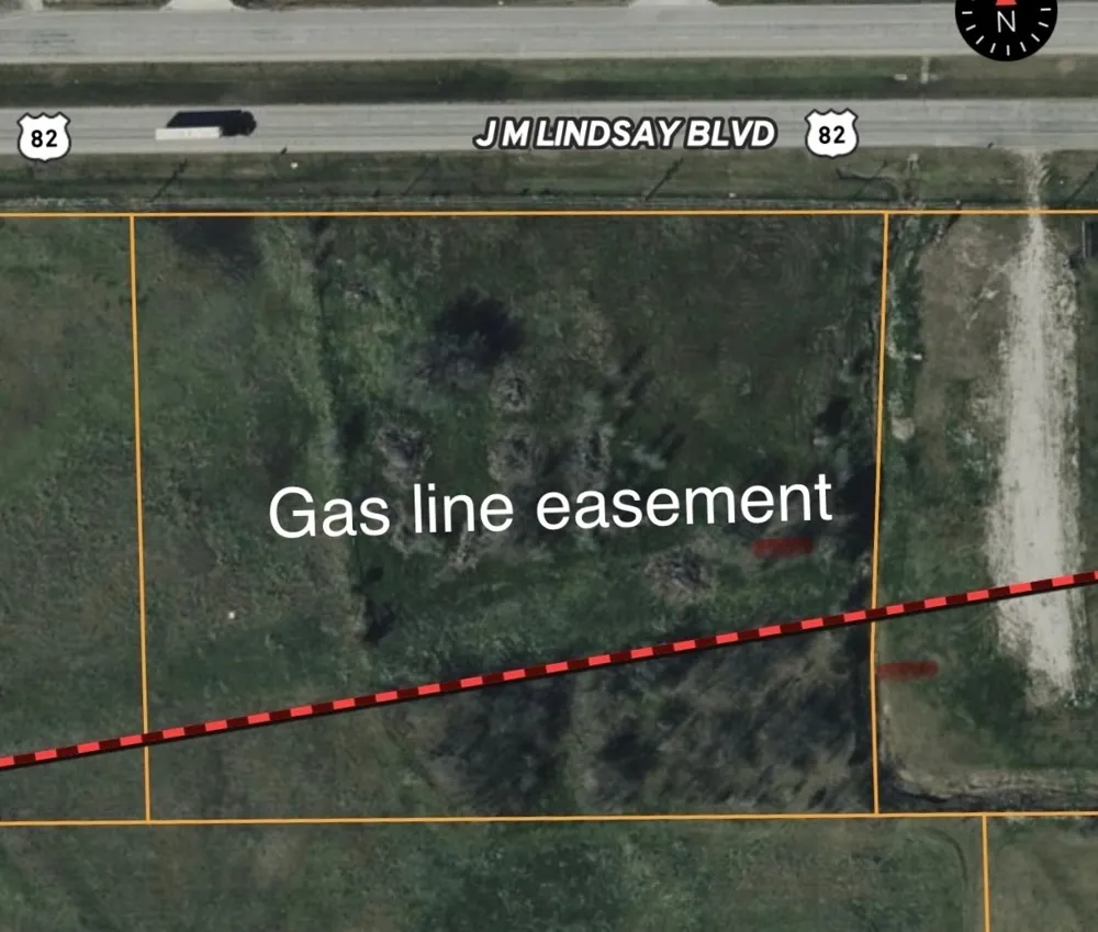 HWY 82 Lindsay, TX 76250