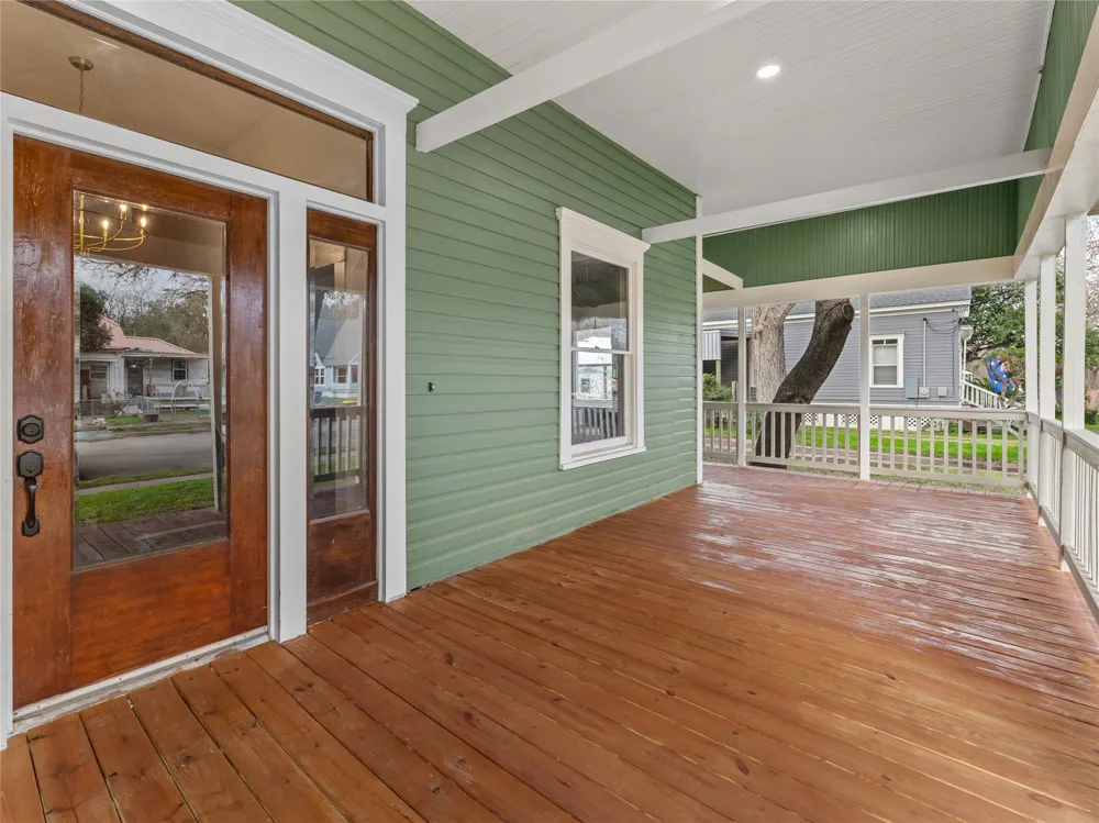 603 Saint Francis Street Gonzales, TX 78629