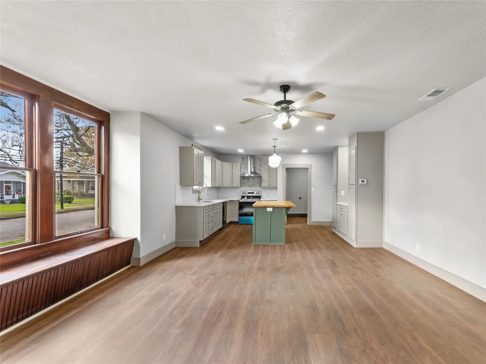 603 Saint Francis Street Gonzales, TX 78629