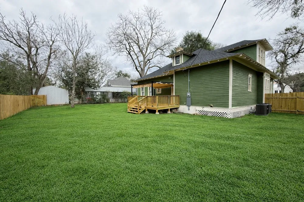 603 Saint Francis Street Gonzales, TX 78629