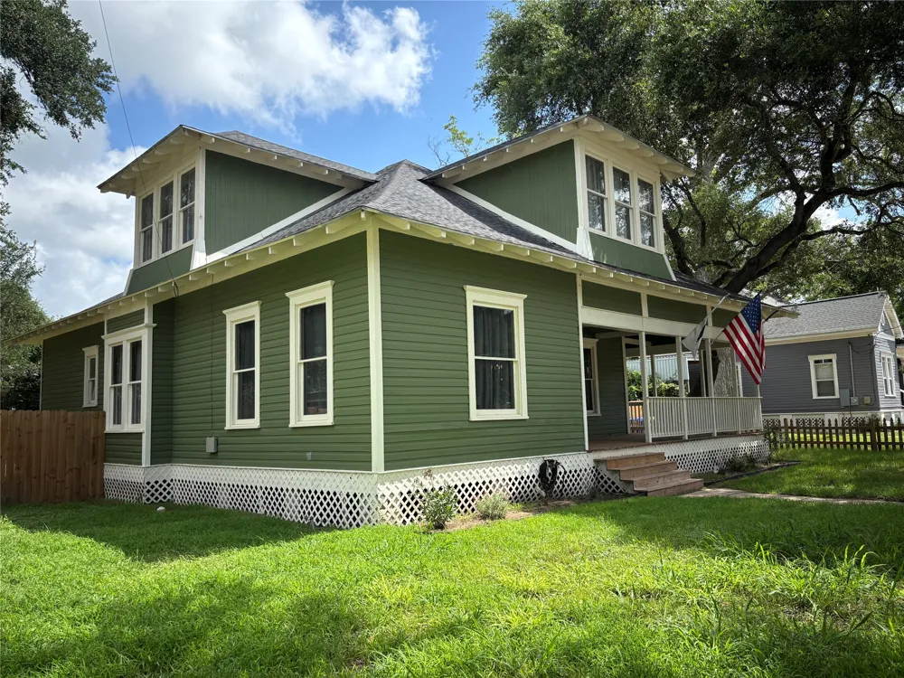 603 Saint Francis Street Gonzales, TX 78629