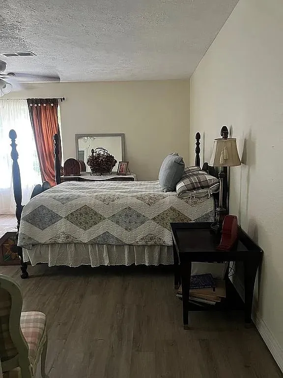 128 County Road 3540 Woodville, TX 75979