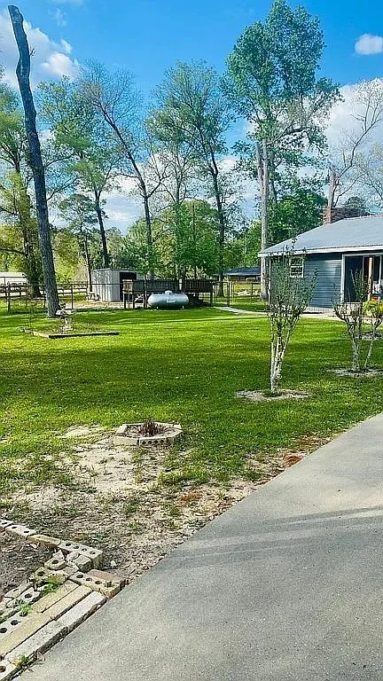 128 County Road 3540 Woodville, TX 75979