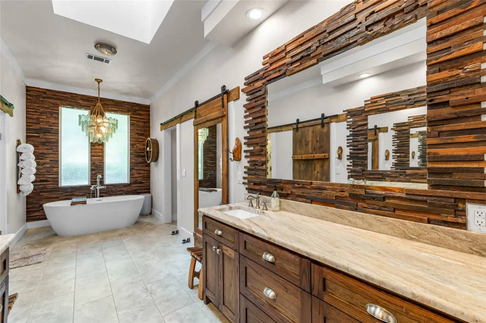 1990 Jordan Lane Rockwall, TX 75032
