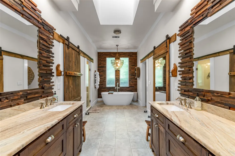 1990 Jordan Lane Rockwall, TX 75032