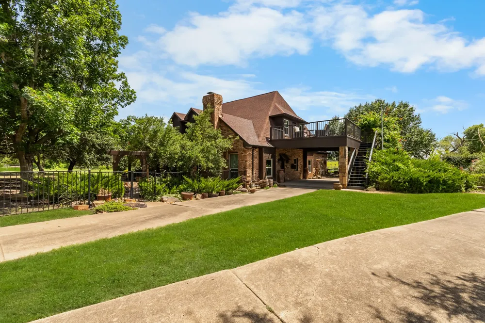 1990 Jordan Lane Rockwall, TX 75032