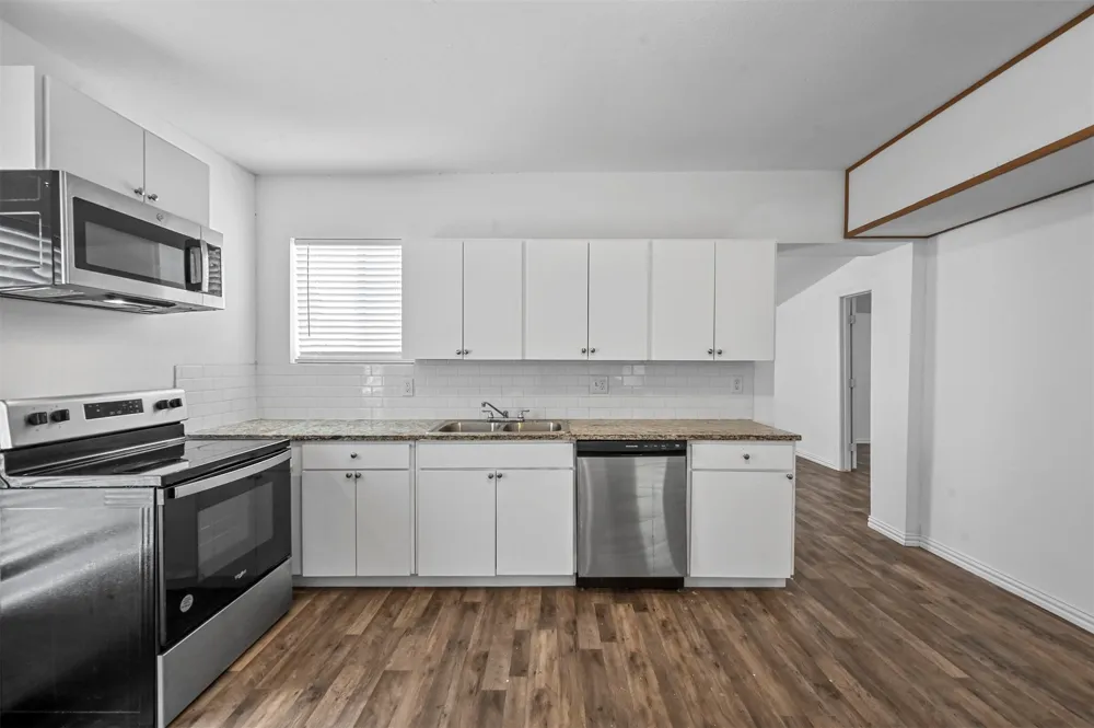 708 W Day Street Denison, TX 75020