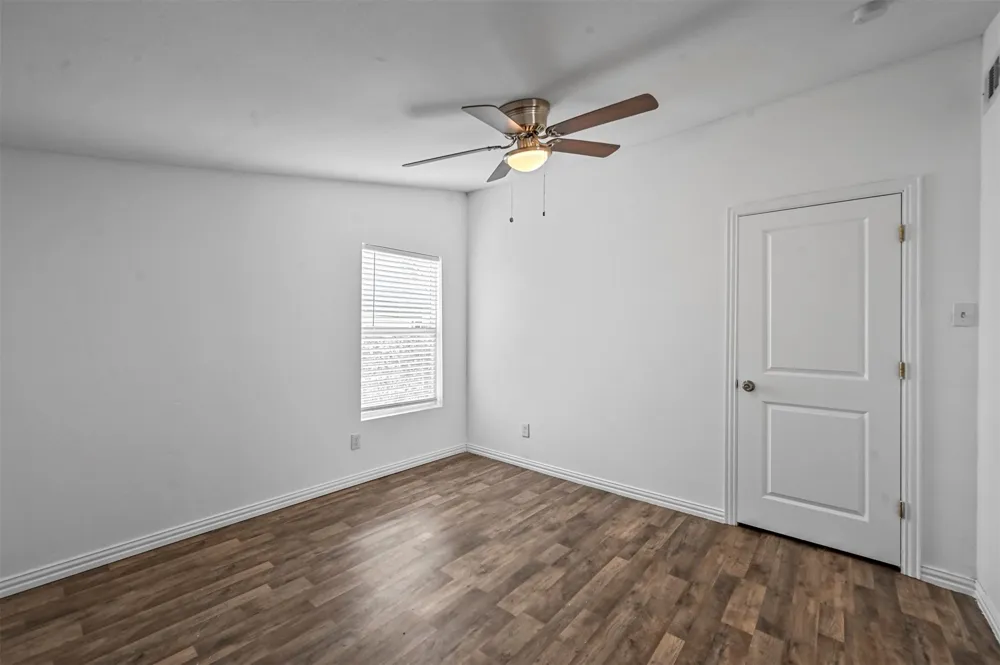 708 W Day Street Denison, TX 75020