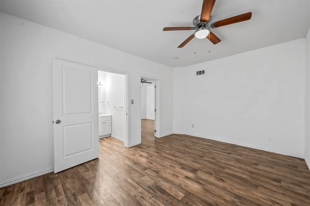 708 W Day Street Denison, TX 75020
