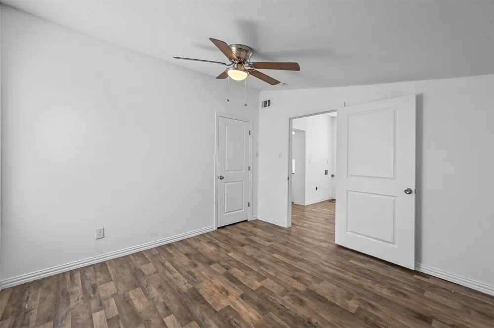 708 W Day Street Denison, TX 75020