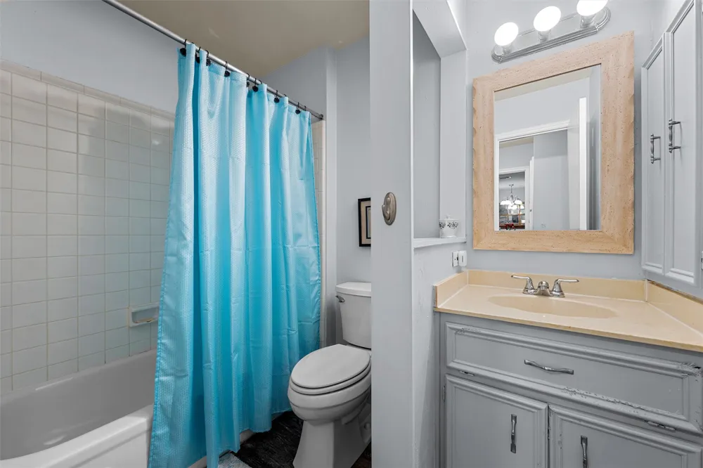 2905 Lake Shore Drive #204 Waco, TX 76708