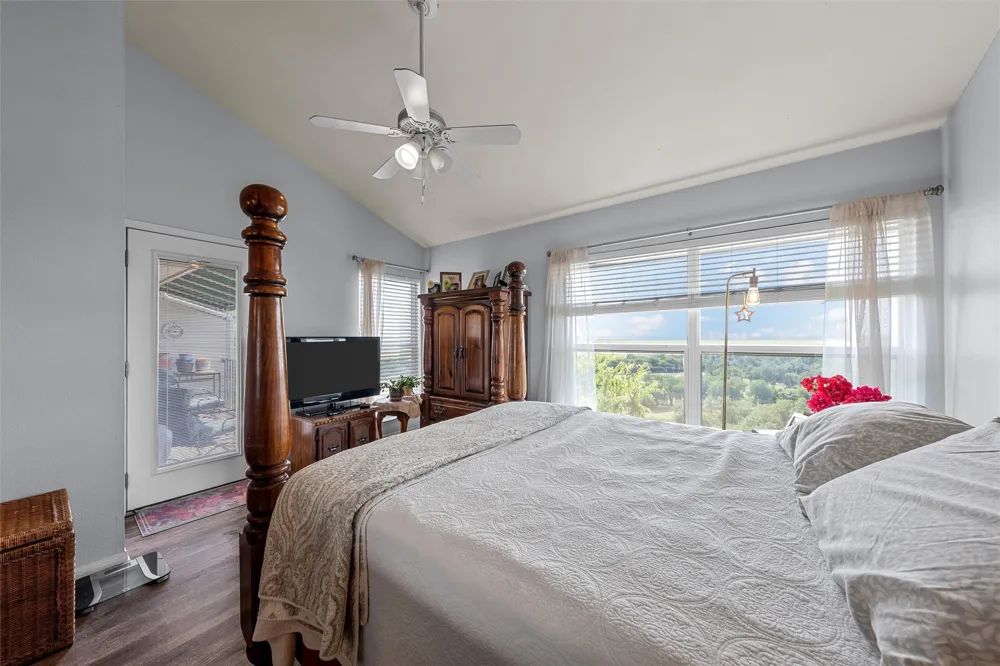 2905 Lake Shore Drive #204 Waco, TX 76708