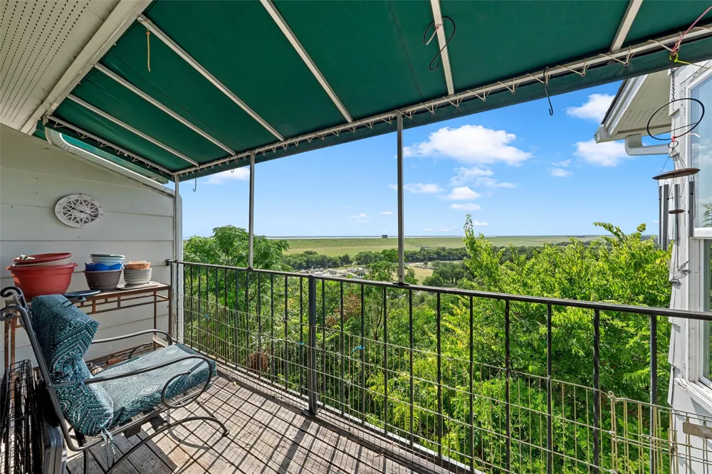2905 Lake Shore Drive #204 Waco, TX 76708