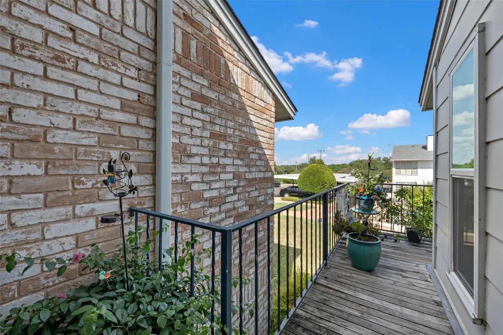2905 Lake Shore Drive #204 Waco, TX 76708