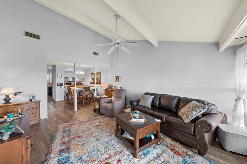 2905 Lake Shore Drive #204 Waco, TX 76708