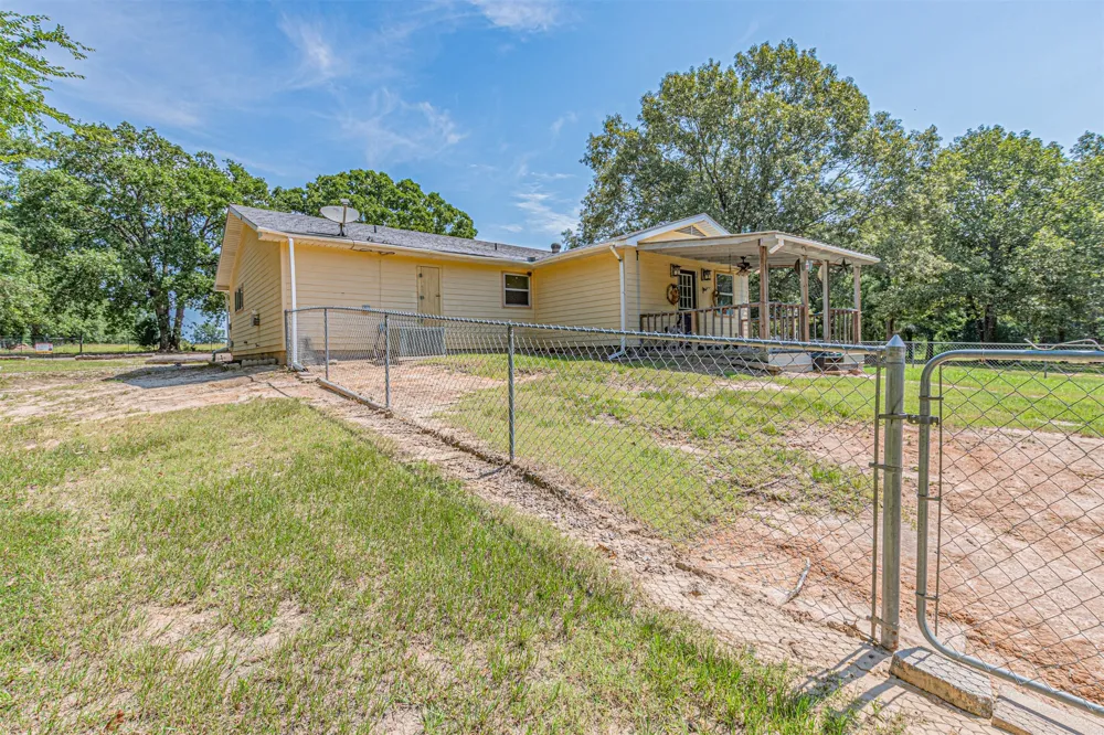 111 Private Road 6980 Alba, TX 75410