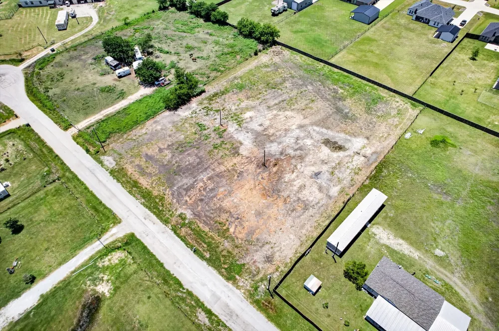 8572 Houston Road Krum, TX 76266