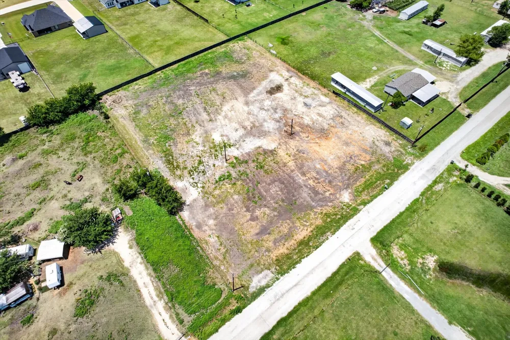 8572 Houston Road Krum, TX 76266