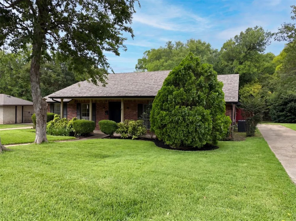 722 S Forest Lane Duncanville, TX 75116