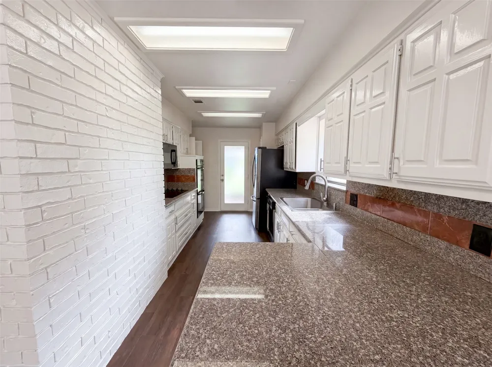 722 S Forest Lane Duncanville, TX 75116