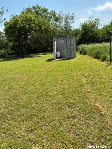 261 CR 402 Beeville, TX 78102