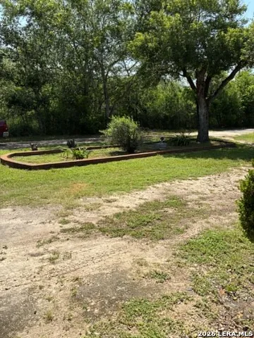 261 CR 402 Beeville, TX 78102