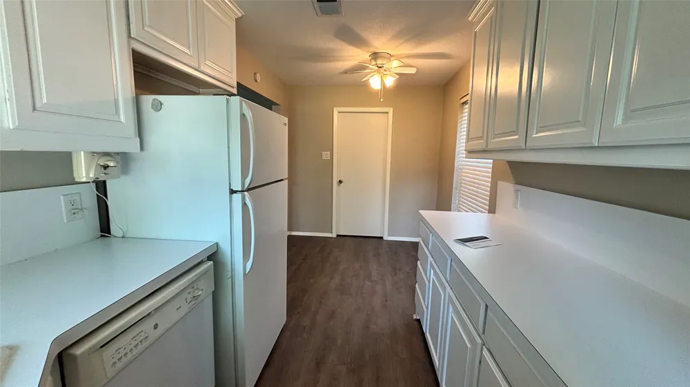 1117 High Point Road Arlington, TX 76015