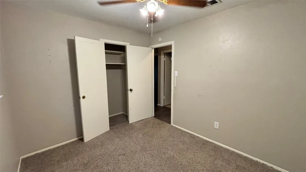 1117 High Point Road Arlington, TX 76015