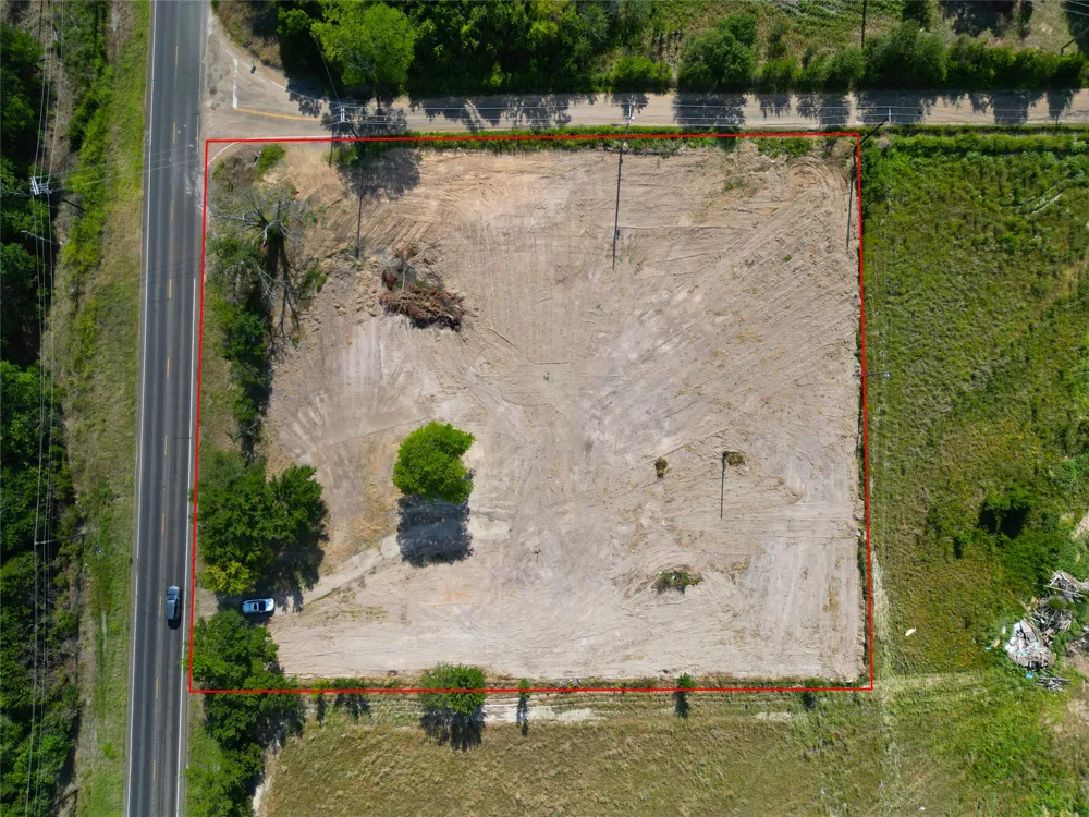 2324 E Main Street Gun Barrel City, TX 75156