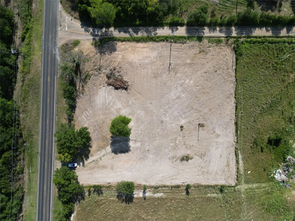 2324 E Main Street Gun Barrel City, TX 75156
