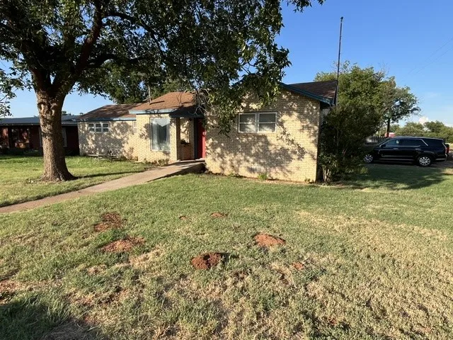 116 Barb Street Roby, TX 79543