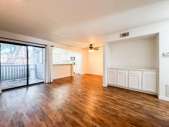 15151 Berry Trail #805 Dallas, TX 75248
