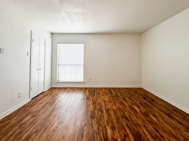 15151 Berry Trail #805 Dallas, TX 75248
