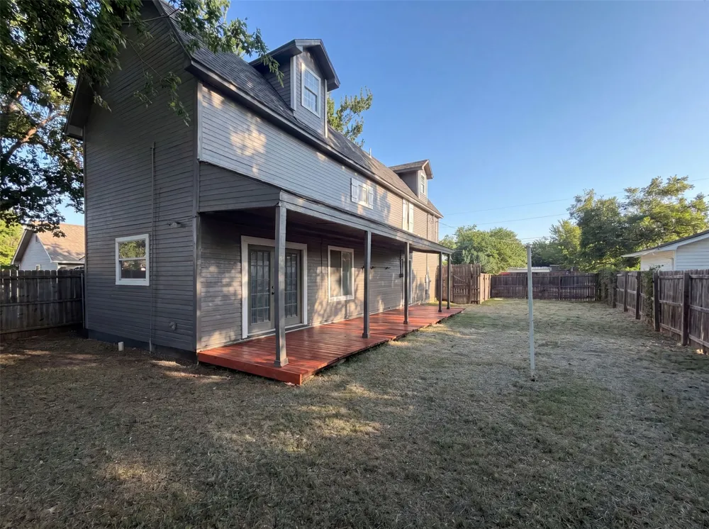 4526 S Horseshoe Trail The Colony, TX 75056