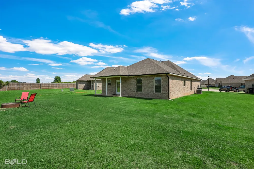 784 Crozier Drive Bossier City, LA 71111