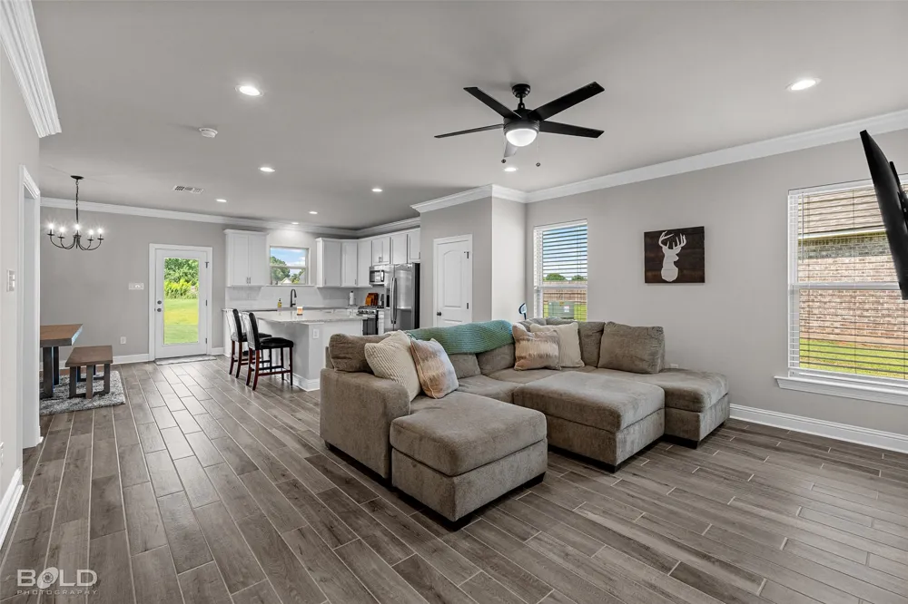 784 Crozier Drive Bossier City, LA 71111