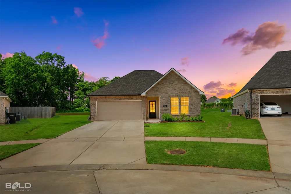 784 Crozier Drive Bossier City, LA 71111