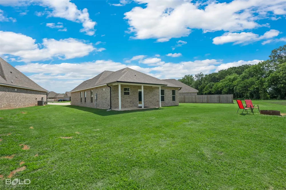 784 Crozier Drive Bossier City, LA 71111