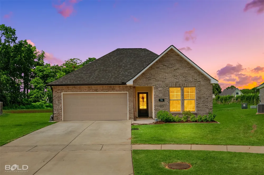 784 Crozier Drive Bossier City, LA 71111